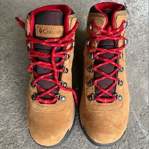 Columbia hiking boots